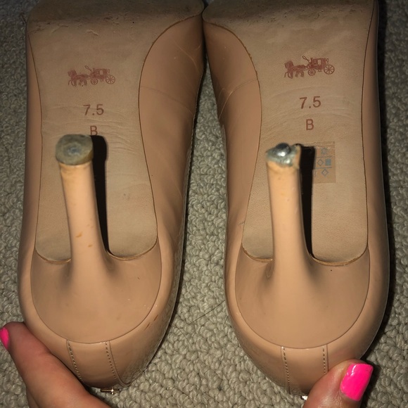 Coach Nib Devon Classic Patent Leather Heels Shell - Picture 11 of 12